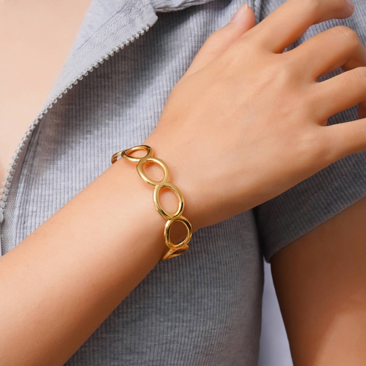 Stainless Steel Open-ended Bracelet Women's High Sense