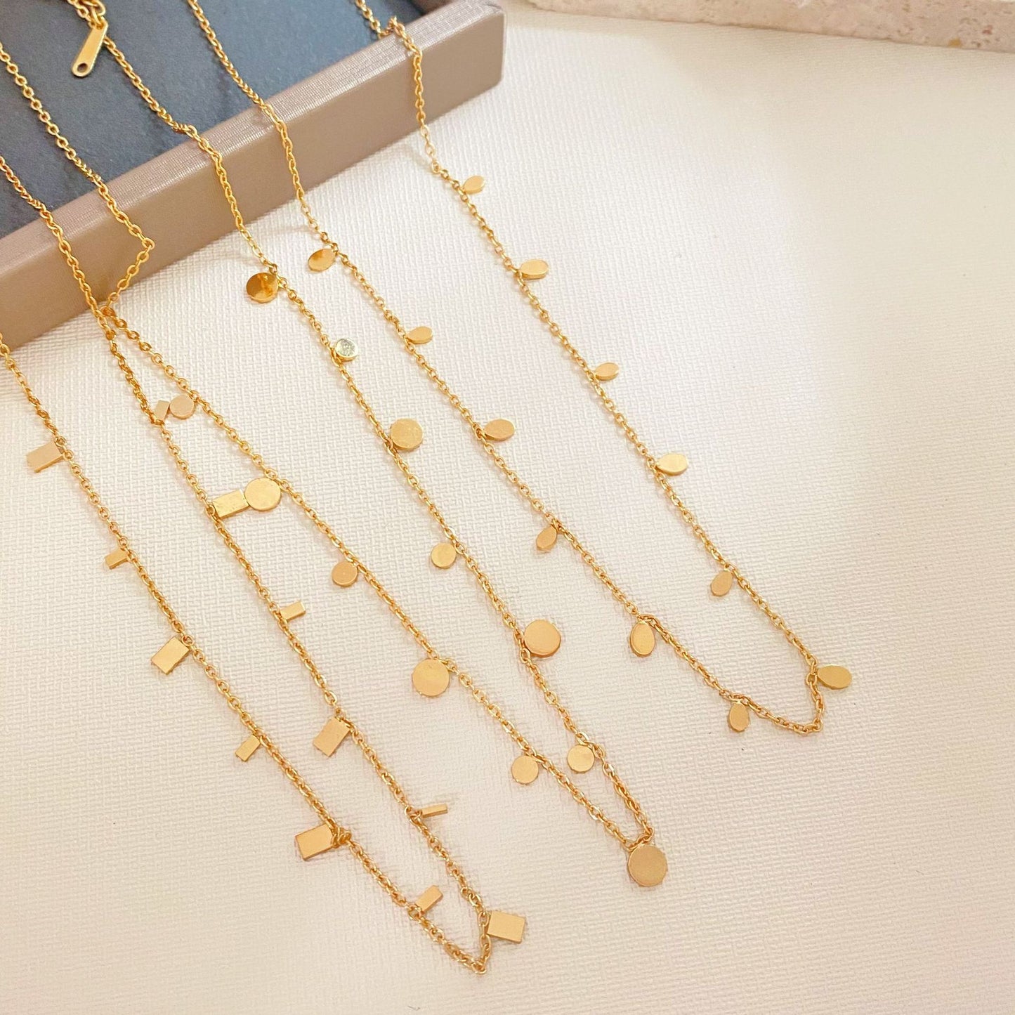 Round Necklace Affordable Luxury Fashion Women